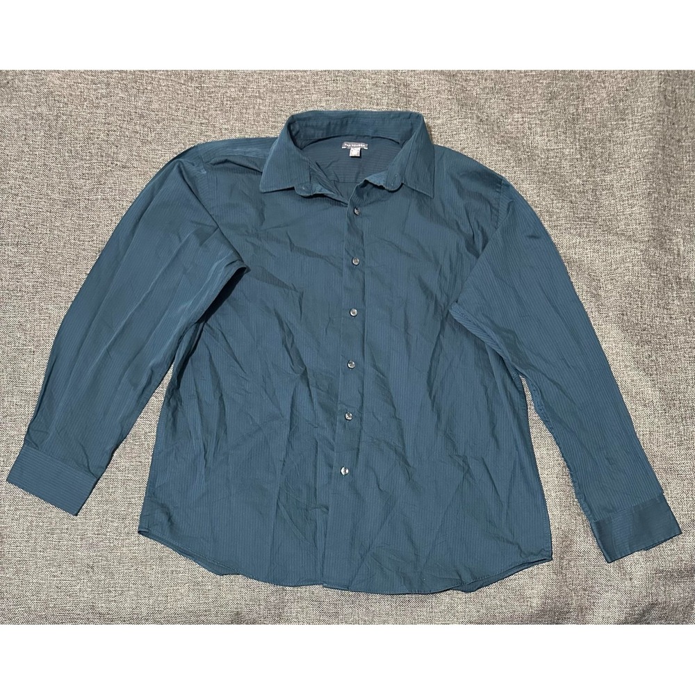 Van Heusen Men's XL 17-17 1/2 Striped Long Sleeve Shirt